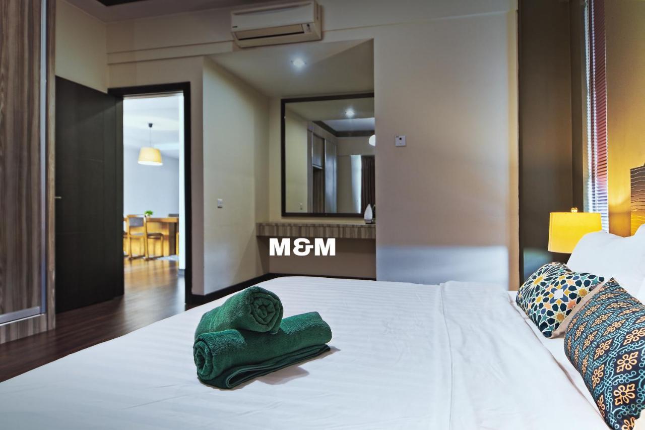 Aa Residen Luxury Condo Homestay 18Mins Walk Tanjung Aru Beach & Golf Course, Not Beach Side Resort Кота Кинабалу Екстериор снимка