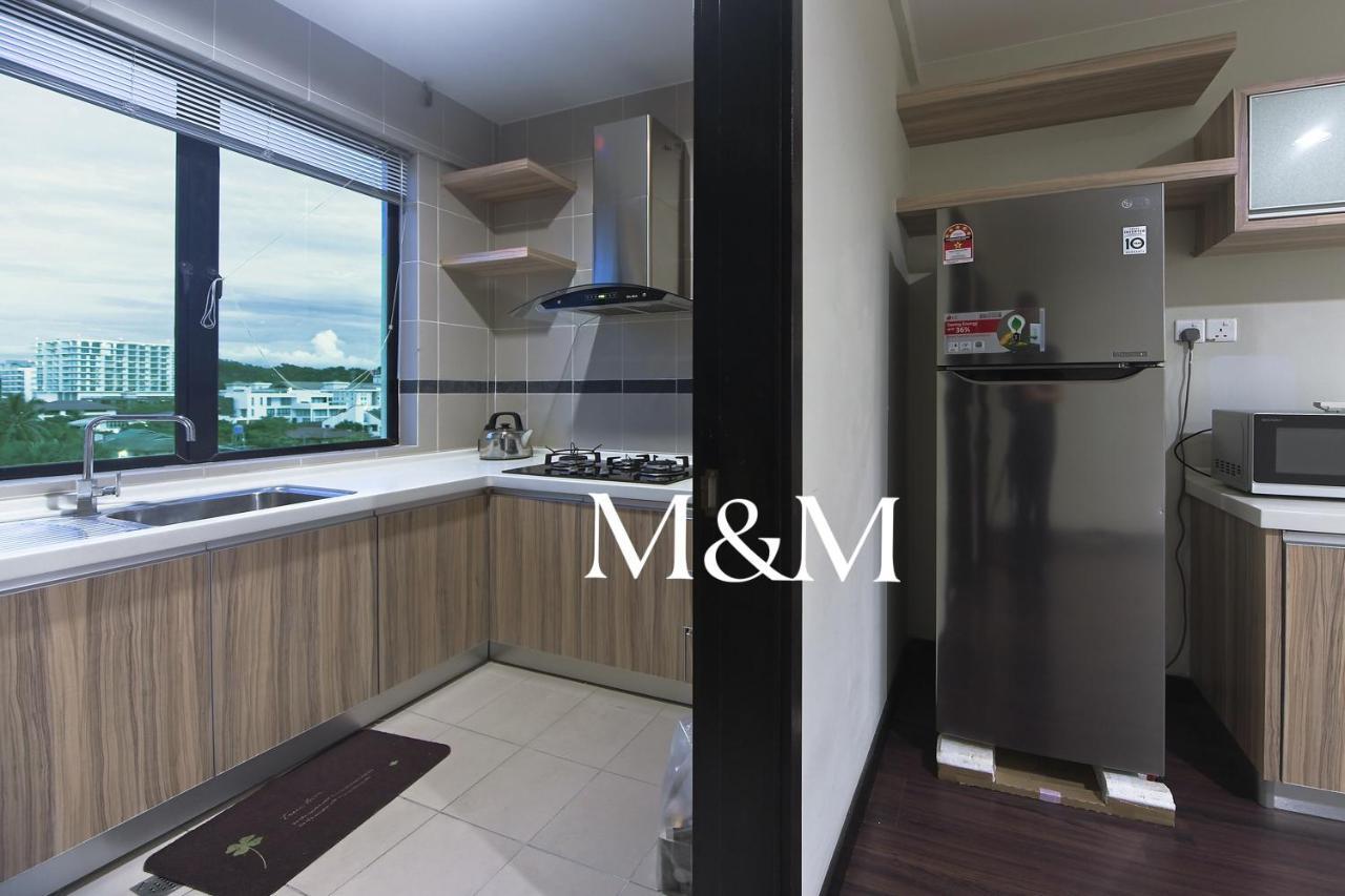 Aa Residen Luxury Condo Homestay 18Mins Walk Tanjung Aru Beach & Golf Course, Not Beach Side Resort Кота Кинабалу Екстериор снимка